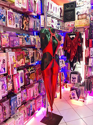 huerfanos sexshop 2